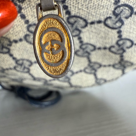 Gucci Beige and Blue  Patterned Crossbody Bag - Picture 8 of 11